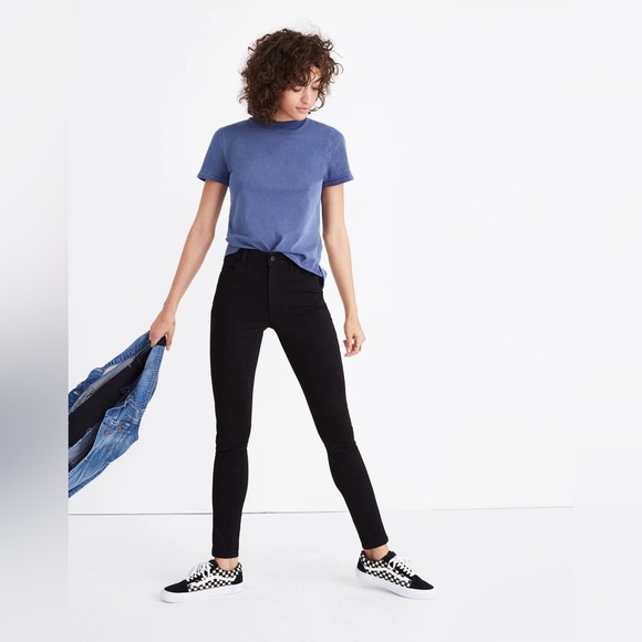 Madewell Roadtripper Jeans in Bennett Black 31903 - Picture 2 of 16